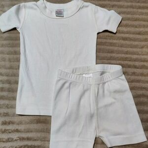 Hanna Andersson Ivory Toddler Tee & Shorts Pajama Set - Organic Cotton